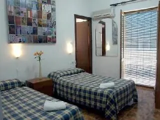 Hostel Duquesa *