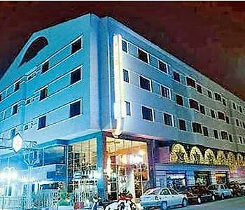 Luna Arabial 3*
