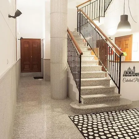 Catedral Plaza 3000 Otel
