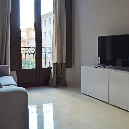 Siloe Plaza Apartman *