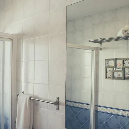 Apn Peregrinos Apartamento Granada