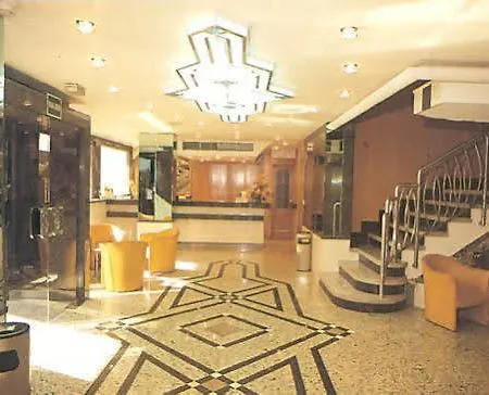 Luna Arabial 3* グラナダ