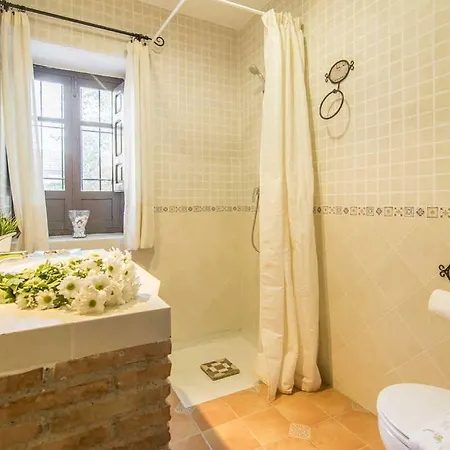 Alojamiento Rural El Cortijuelo 3*