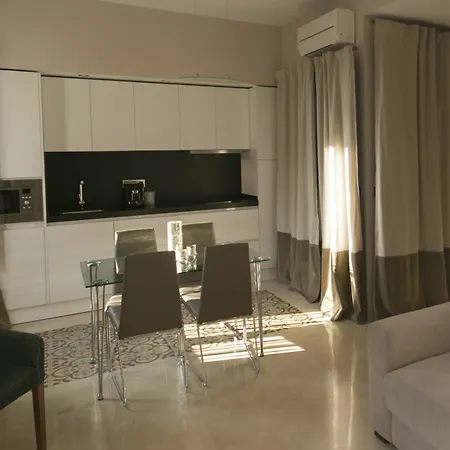 Siloe Plaza Apartman