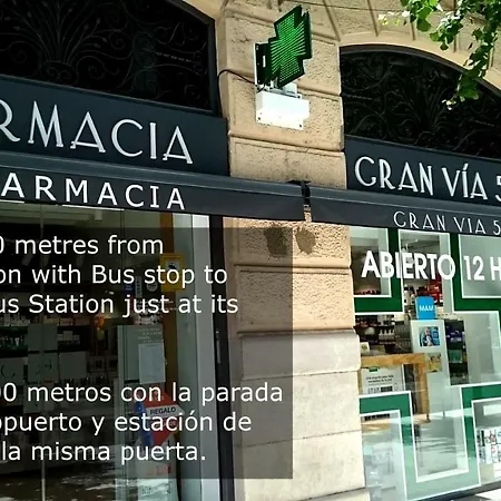 Gran Via Balconies דירה