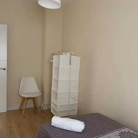 Apartamento En Granada Con Facil Aparcamiento En La Zona Nyaraló *