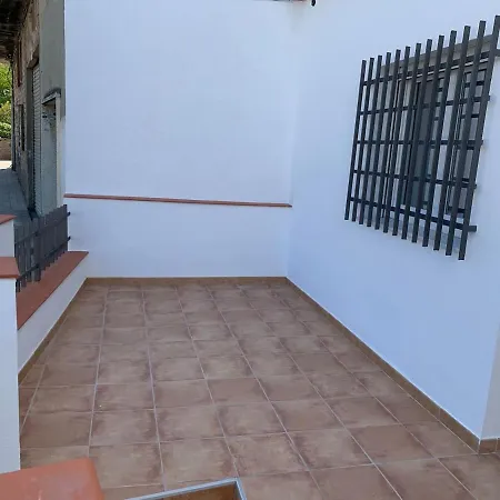 Apartamento En Granada Con Facil Aparcamiento En La Zona Nyaraló *