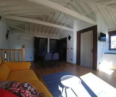 Imeda Escudo Del Carmen 19 Apartment