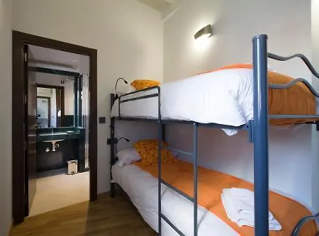Imeda Escudo Del Carmen 19 Apartment *
