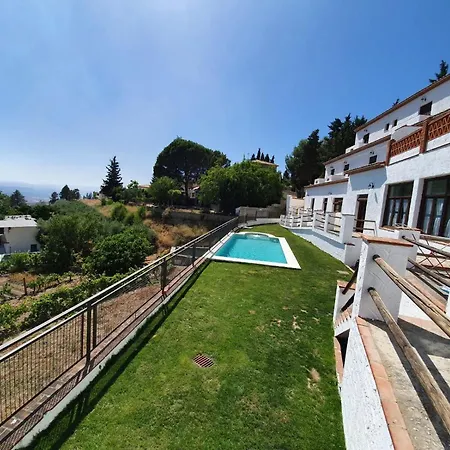 La Luna Del Sur Bed & Breakfast