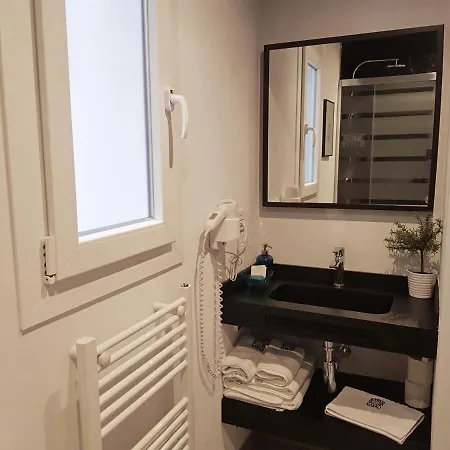 Caballerizas Con Parking Gratuito En Pleno Centro Apartmán *