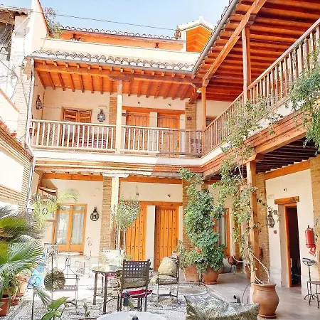 Abadia Hotel