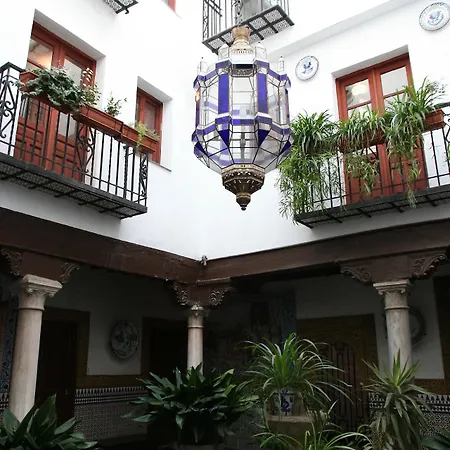 San Joaquin Pensjonat 2*