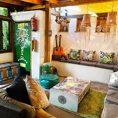 Makuto Coliving House * Granada