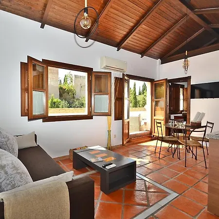Loft Dar Al- Horra , Terraza, Parking & Vistas *