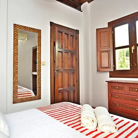 Loft Dar Al- Horra , Terraza, Parking & Vistas Ferienhaus
