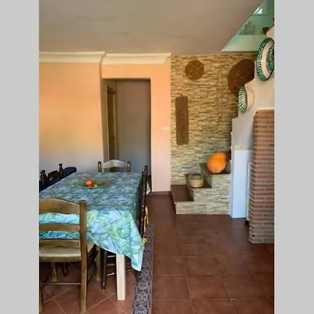 Сasa de vacaciones Padul