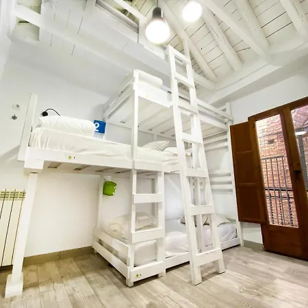 Makuto Coliving House * Granada