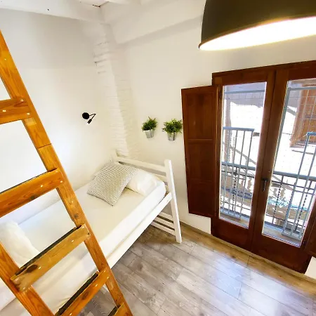 Hostal Makuto Coliving House
