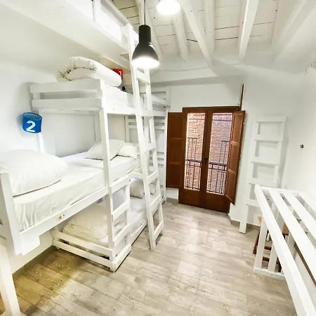 Makuto Coliving House Granada