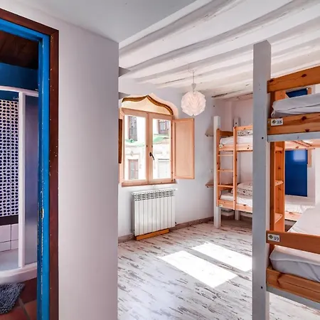 Hostal Makuto Coliving House Granada
