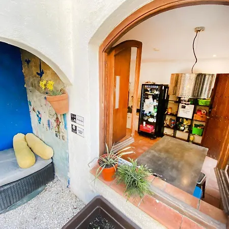 Hostal Makuto Coliving House Granada