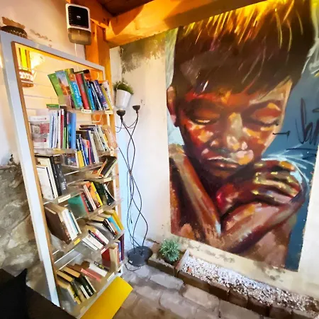 Makuto Coliving House Granada