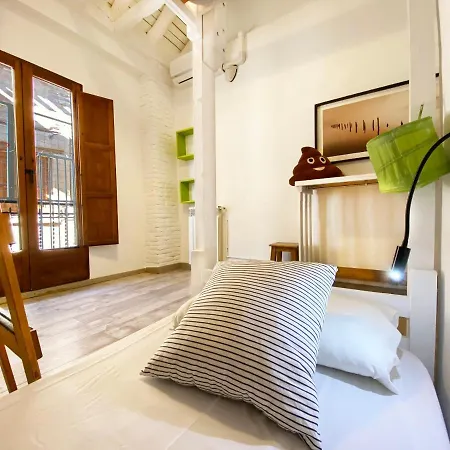 Makuto Coliving House Granada