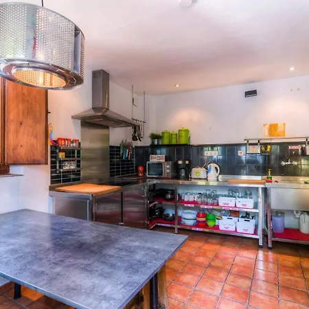 Makuto Coliving House Granada