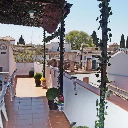 Madinat Garnata, Parking & Rooftop Terrace Vakantiehuis *