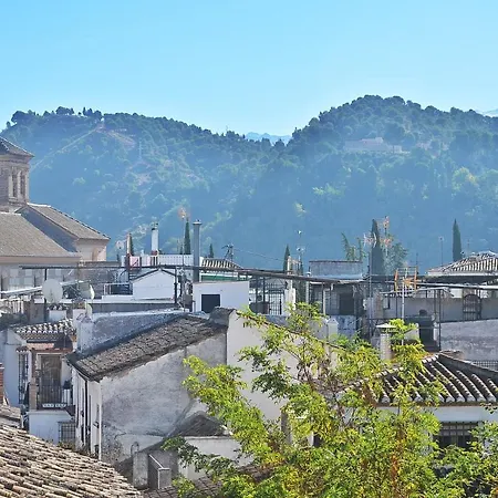 Madinat Garnata, Parking & Rooftop Terrace Granada