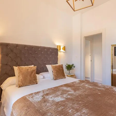 Bib Rambla Luxury Apartment Granada