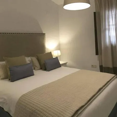 Shine Albayzín Otel