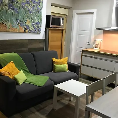 Bonito Apartamento Paseo De La Bomba