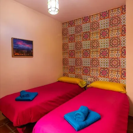 Tuguest Aljibe Del Rey - Free Parking Granada
