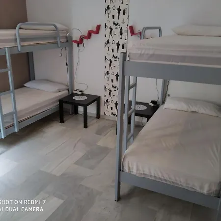 Old Town Hostal