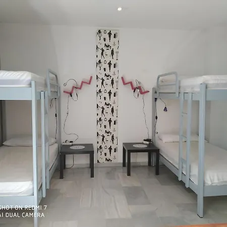 Old Town Hostal
