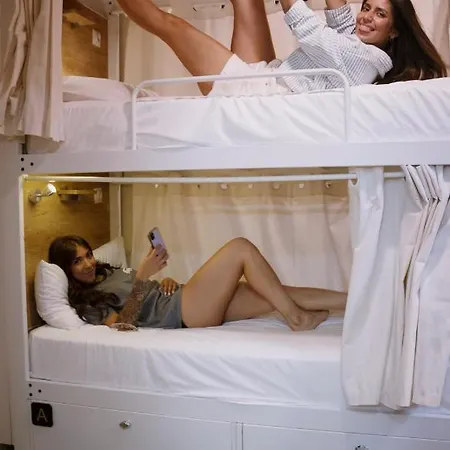 4u Hostal