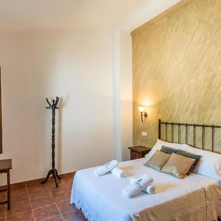 Villa Cortijo Rica Santa Cruz Del Comercio By Ruralidays