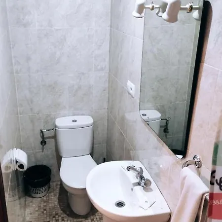 Casa de hóspedes Zacatin 2*