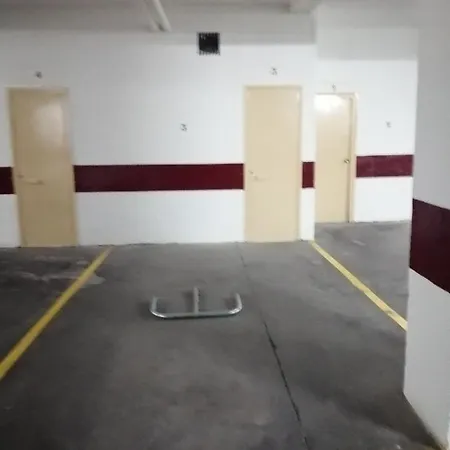 Piso En El Centro De Con Garaje Incluido Gratis Apartamento