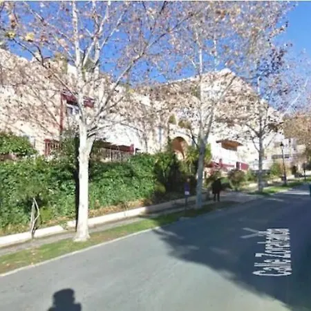 Serrallo, Parking Gratuito Y Cocina, Alhambra Y Playa Apartamento