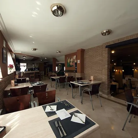 Hotel Galanes 2*