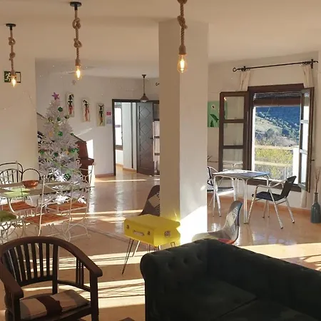 La Luna Del Sur Bed & Breakfast 2*