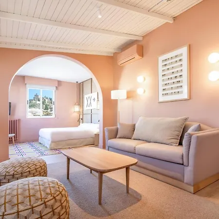 Hotel La Bella