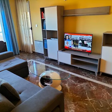 Apartamento Piso Turístico En Granada. Zona Palacio Deportes *