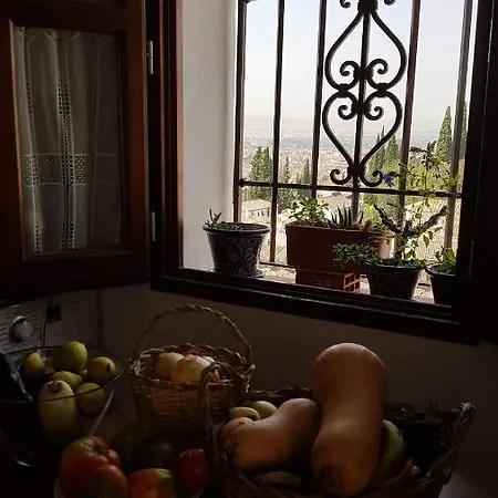 Сasa de vacaciones Cueva Albaicín Avec Vue Sur L'alhambra *