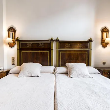 Plaza Nueva Hotell