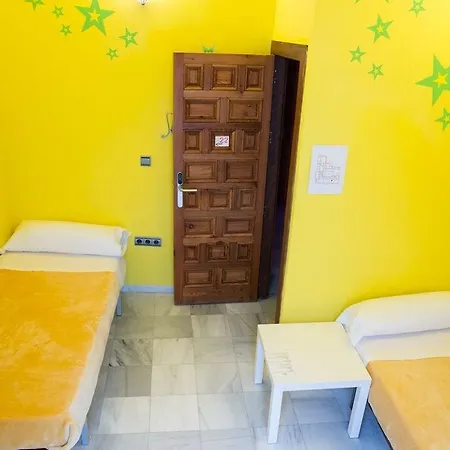Hostal White Nest