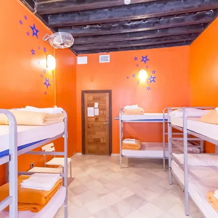 White Nest Hostal